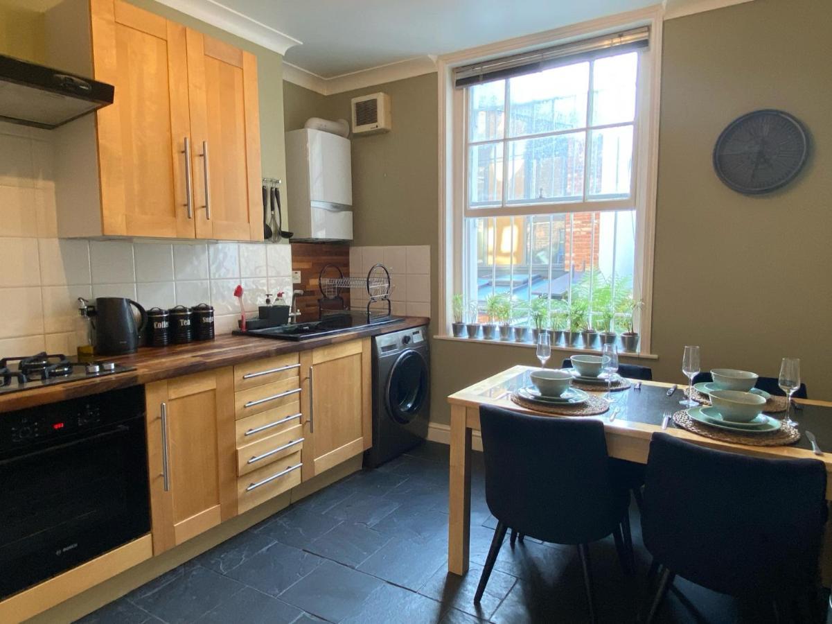 Spacious 2-Bed Flat With Garden, 3 Minutes Walk From Oval Tube Station Londres Extérieur photo
