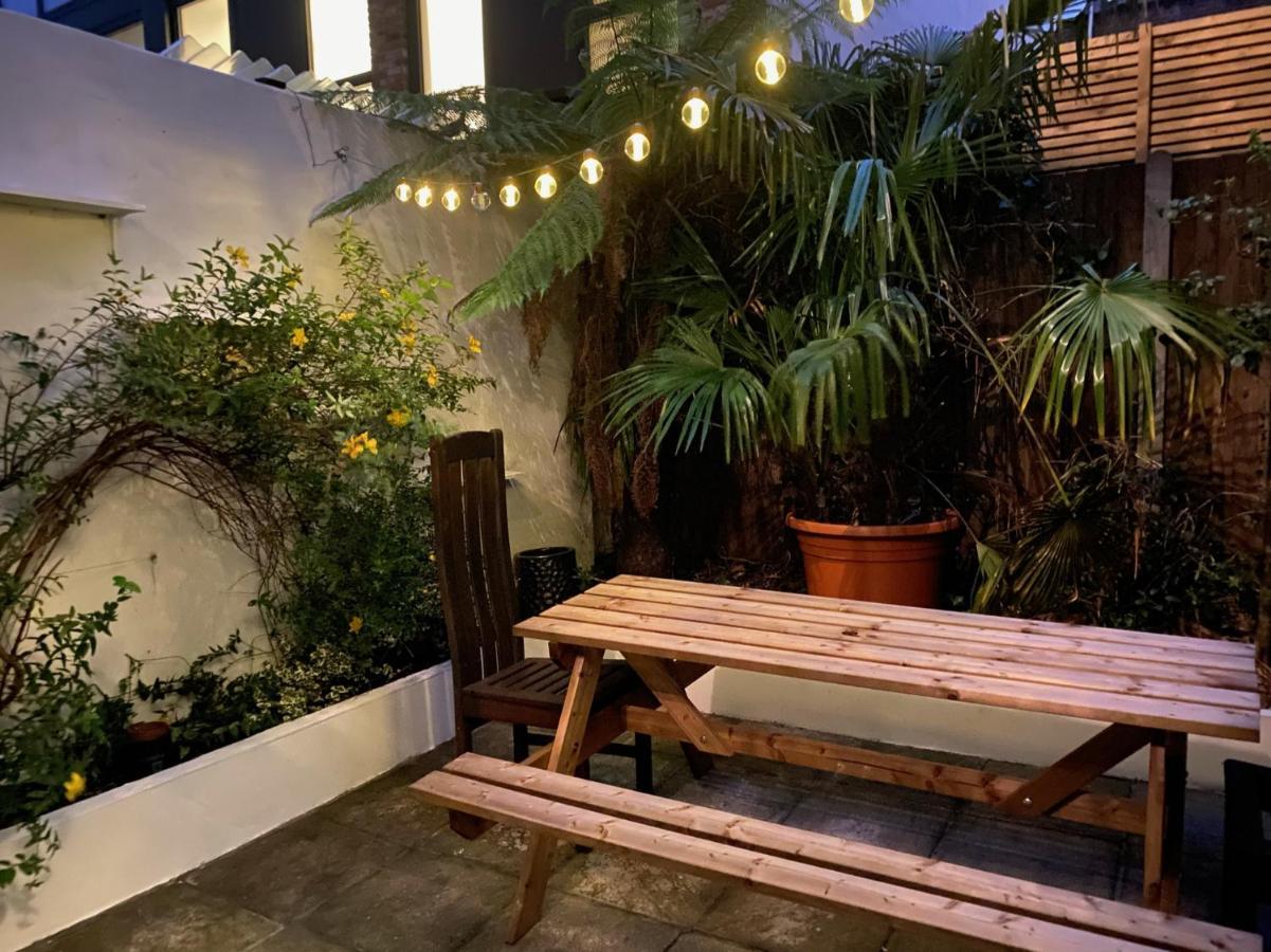 Spacious 2-Bed Flat With Garden, 3 Minutes Walk From Oval Tube Station Londres Extérieur photo