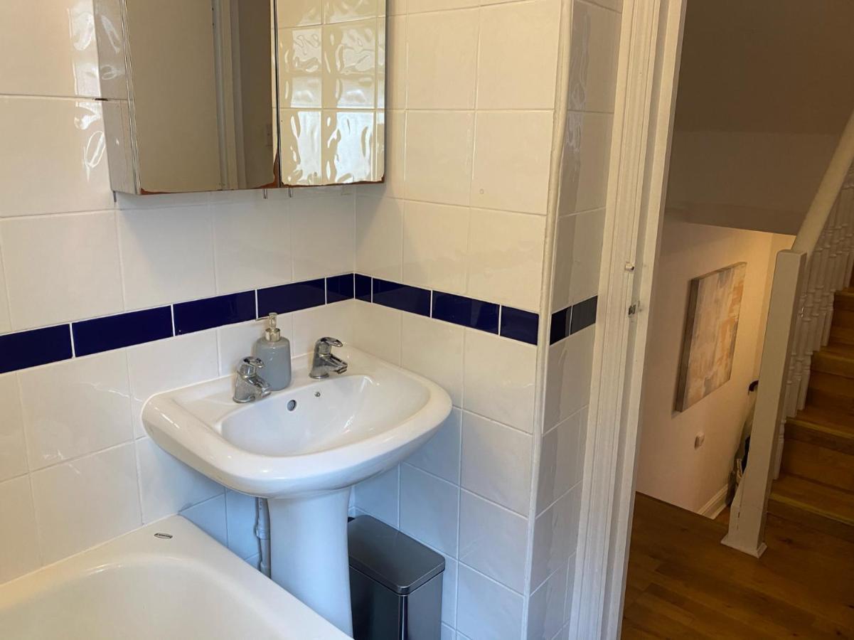 Spacious 2-Bed Flat With Garden, 3 Minutes Walk From Oval Tube Station Londres Extérieur photo